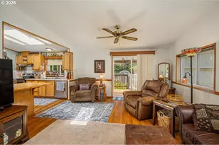 4796 Treewood Dr, Florence, OR 97439 - Photo 10