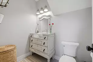 19065 NE Beaver Ln, Aurora, OR 97002 - Photo 18