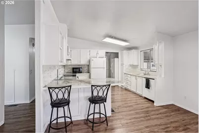 520 SW Georgetown Way, Beaverton, OR 97006 - Photo 10