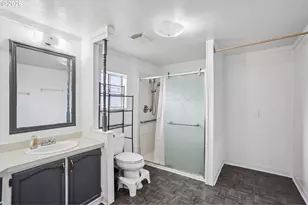 520 SW Georgetown Way, Beaverton, OR 97006 - Photo 30