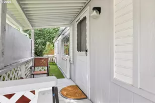 520 SW Georgetown Way, Beaverton, OR 97006 - Photo 4