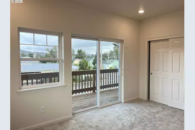 1465 37th St, Florence, OR 97439 - Photo 28