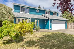 8009 NE 151st Ct, Vancouver, WA 98682 - Photo 2