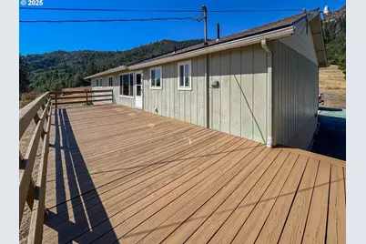1721 Weaver Rd, Myrtle Creek, OR 97457 - Photo 20