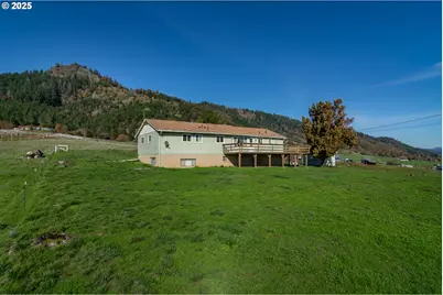 1721 Weaver Rd, Myrtle Creek, OR 97457 - Photo 1