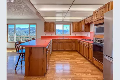 1721 Weaver Rd, Myrtle Creek, OR 97457 - Photo 12