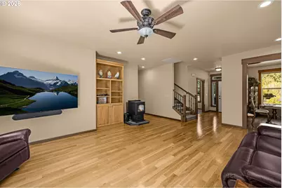 14460 NW Pumpkin Ridge Rd, North Plains, OR 97133 - Photo 8