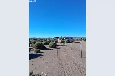 58936 Fossil Lake Rd, Christmas Valley, OR 97641 - Photo 10