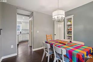 9917 NE Campaign St, Portland, OR 97220 - Photo 12