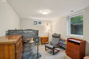 9917 NE Campaign St, Portland, OR 97220 - Photo 26