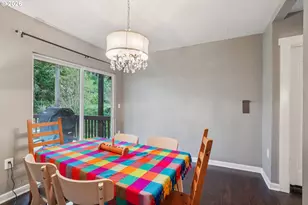 9917 NE Campaign St, Portland, OR 97220 - Photo 10