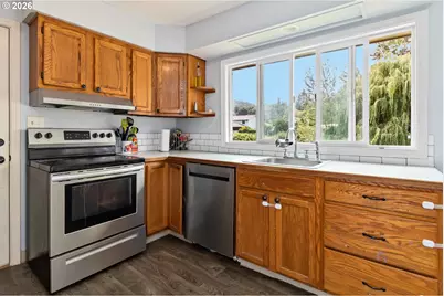 109 Merritt Dr, Longview, WA 98632 - Photo 14