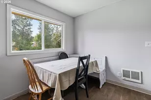 109 Merritt Dr, Longview, WA 98632 - Photo 10