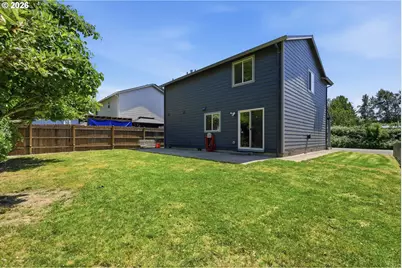 827 NE Faloma Rd, Portland, OR 97211 - Photo 28
