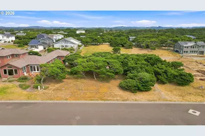 [Address not provided], Bandon, OR 97411 - Photo 2