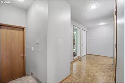903 NE Sunset Ct, Clatskanie, OR 97016 - Photo 6