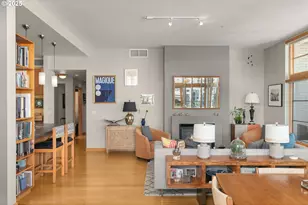 1130 NW 12th Ave, Portland, OR 97209 - Photo 12