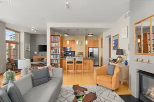 1130 NW 12th Ave, Portland, OR 97209 - Photo 6