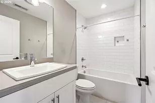 2027 SE Harold St, Portland, OR 97202 - Photo 16