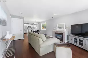 15340 SW Lexington Ln, Beaverton, OR 97007 - Photo 6
