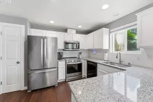 15340 SW Lexington Ln, Beaverton, OR 97007 - Photo 10