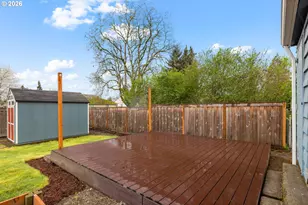 345 E Gloucester St, Gladstone, OR 97027 - Photo 32