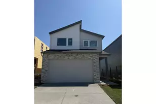 18301 NE 14th St, Vancouver, WA 98684 - Photo 2