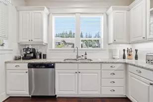 10244 SW Taylor St, Portland, OR 97225 - Photo 14