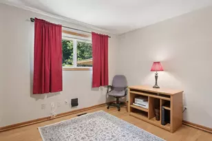 1037 NE 108th Ave, Portland, OR 97220 - Photo 18
