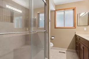 1037 NE 108th Ave, Portland, OR 97220 - Photo 22
