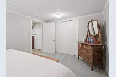 1037 NE 108th Ave, Portland, OR 97220 - Photo 26