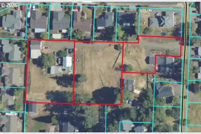1420 NW Grove St, Roseburg, OR 97471 - Photo 2