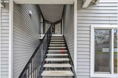 217 NE 146th Ave #5, Portland, OR 97230 - Photo 4