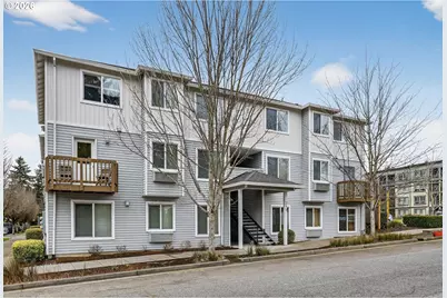 217 NE 146th Ave #5, Portland, OR 97230 - Photo 2