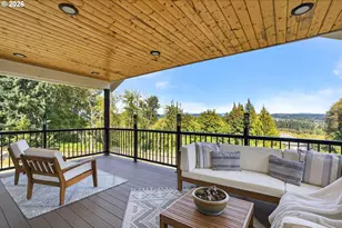 32102 NW Eagle Crest Dr, Ridgefield, WA 98642 - Photo 2