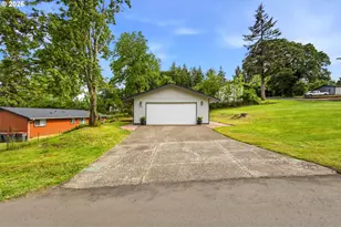 745 SW Barber Ave, Willamina, OR 97396 - Photo 28