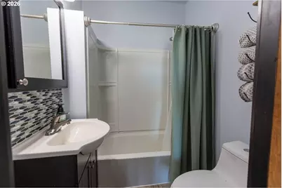 5686 Waconda Rd, Salem, OR 97305 - Photo 10