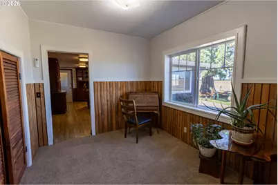 5686 Waconda Rd, Salem, OR 97305 - Photo 8