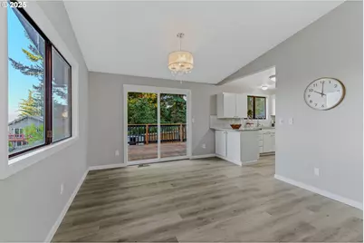 3162 NW Kent St, Camas, WA 98607 - Photo 10