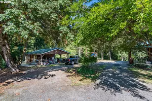 709 Ash Creek Rd, Riddle, OR 97469 - Photo 40