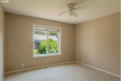 147 Wingfoot Ct, Winchester, OR 97495 - Photo 20