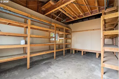 11945 SW 95th Ave, Portland, OR 97223 - Photo 38
