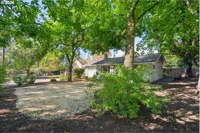 11945 SW 95th Ave, Portland, OR 97223 - Photo 40