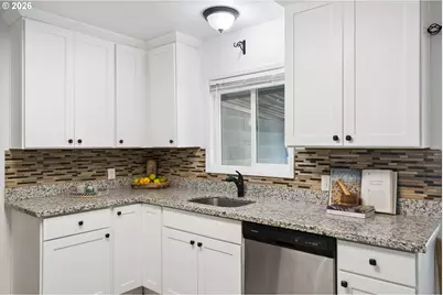 11945 SW 95th Ave, Portland, OR 97223 - Photo 22