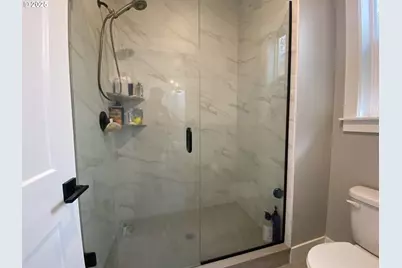 1624 York Butte Ave, Salem, OR 97306 - Photo 16