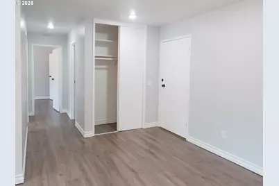 45 Eagle Crest Dr #407, Lake Oswego, OR 97035 - Photo 4