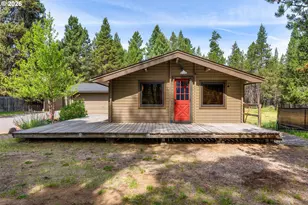 56711 Lunar Dr, Bend, OR 97707 - Photo 2