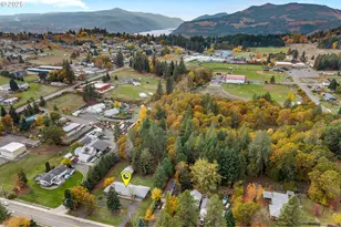 1412 N Main Ave, White Salmon, WA 98672 - Photo 36