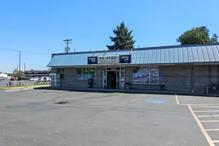 170/190 N 3rd St, Harrisburg, OR 97446 - Photo 1