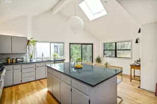 4040 Kenthorpe Way, West Linn, OR 97068 - Photo 12